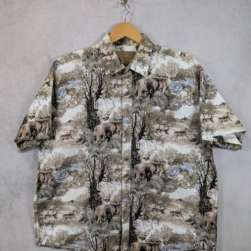 Men's Short Sleeve Camp Shirt - Woodland Deer Print - Beige/Brown